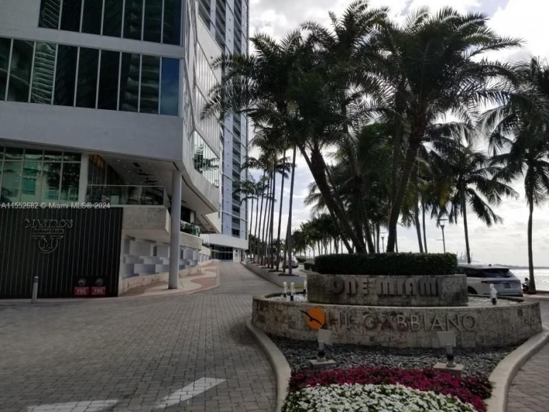 325 S Biscayne Blvd, Unit 2118, Miami, FL 33131 Photo