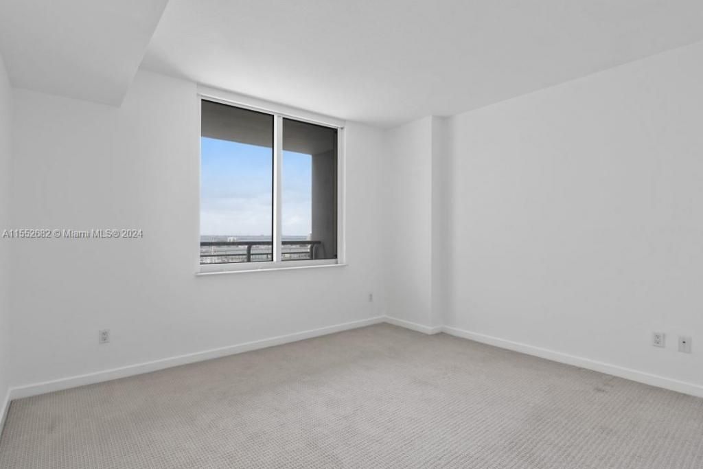 325 S Biscayne Blvd, Unit 2118, Miami, FL 33131 Photo