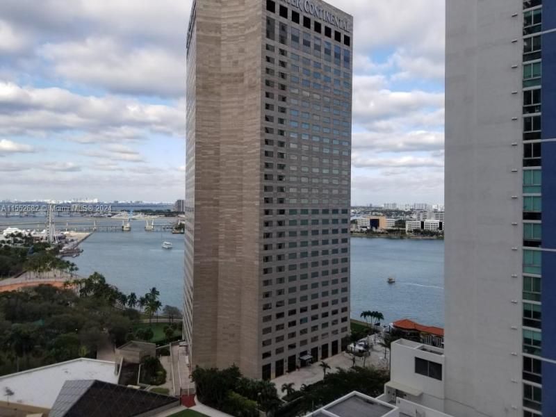 325 S Biscayne Blvd, Unit 2118, Miami, FL 33131 Photo