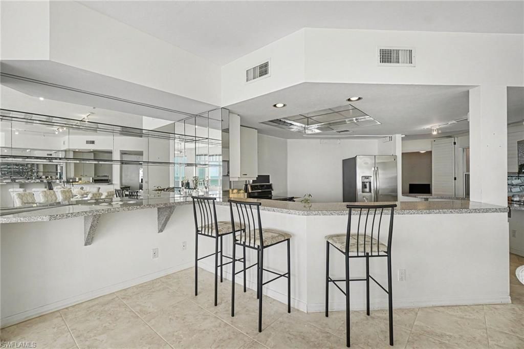 257 Barefoot Beach Blvd #602, Bonita Springs, FL 34134 Photo