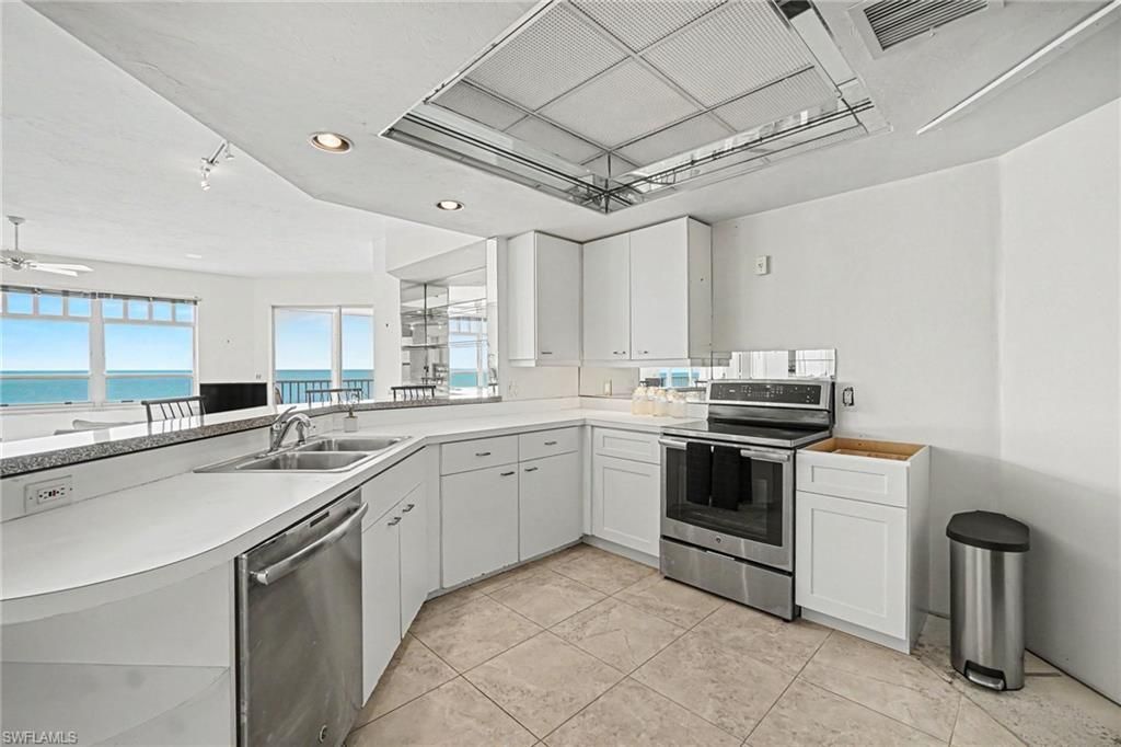 257 Barefoot Beach Blvd #602, Bonita Springs, FL 34134 Photo