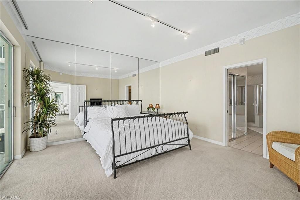 257 Barefoot Beach Blvd #602, Bonita Springs, FL 34134 Photo