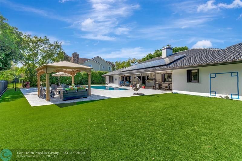 10300 Prestwick Rd, Boynton Beach, FL 33436 Photo