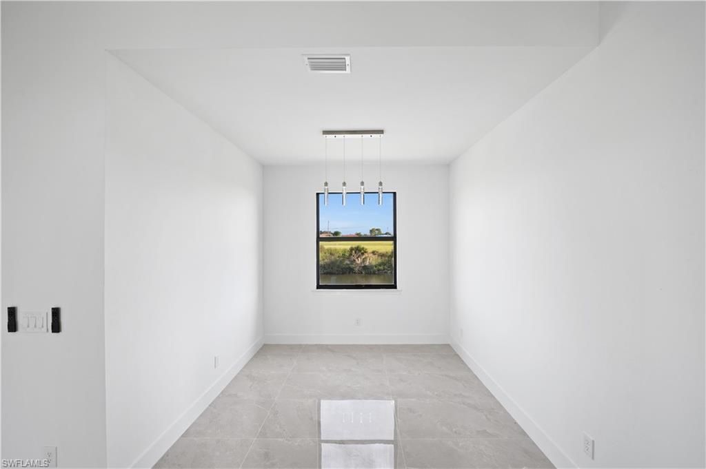 122 NW 18th Pl, Cape Coral, FL 33993 Photo