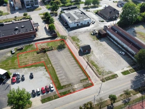 4th and Church Street, Marietta, OH 45750