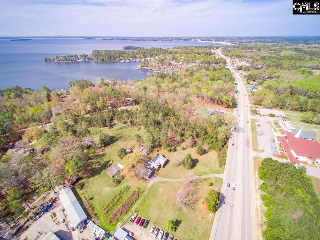 1415 N Lake Drive Photo 5