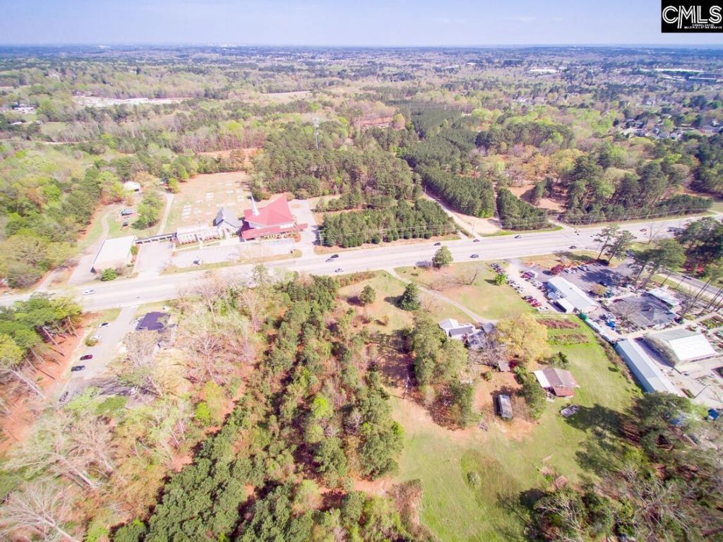 1415 N Lake Drive Photo 6