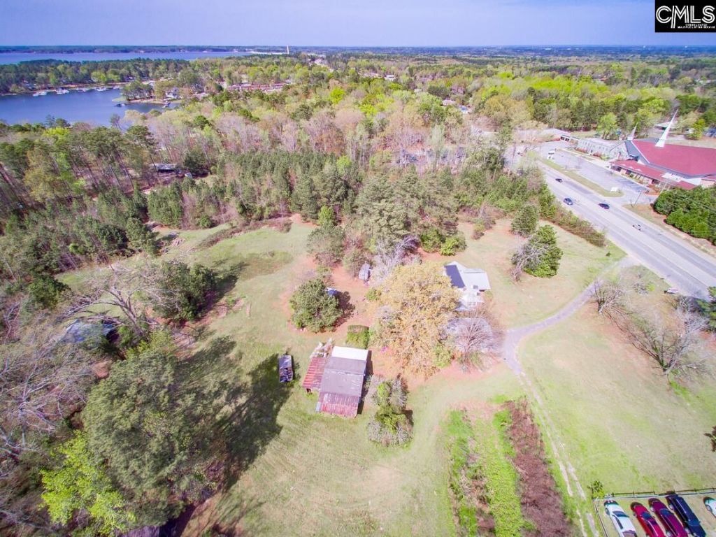 1415 N Lake Drive Photo 8