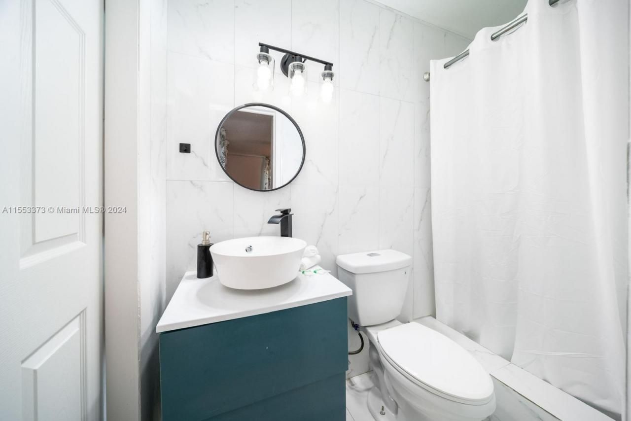 3760 SW 8 Street, Fort Lauderdale, FL 33312 Photo