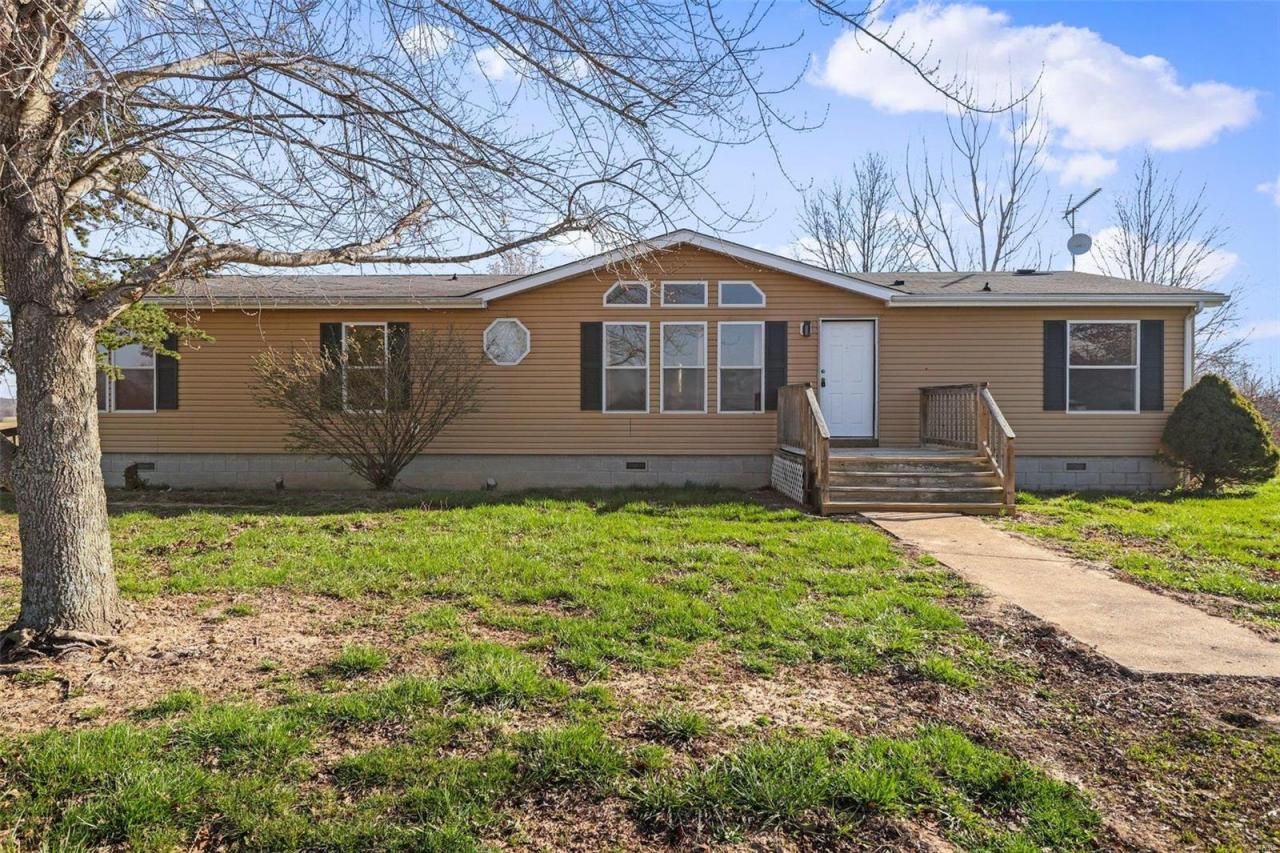 6680 Highway 137, Houston, MO 65483 Main Photo