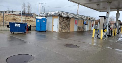 424 Chestnut, Carlin, NV 89822 Photo