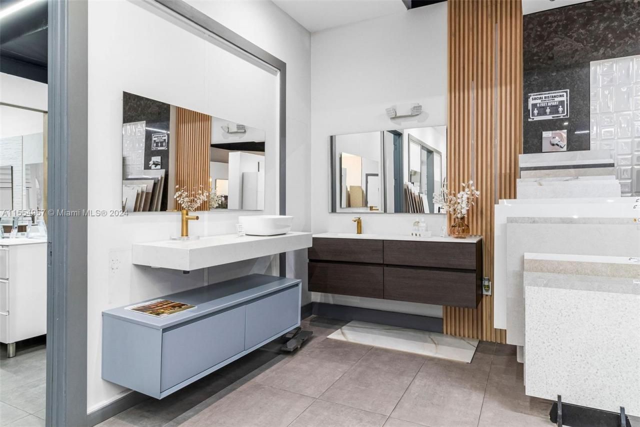 Bath Vanities/accessories And Flooring, Doral, FL 33122 Photo