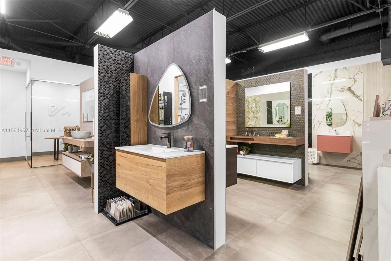 Bath Vanities/accessories And Flooring, Doral, FL 33122 Photo