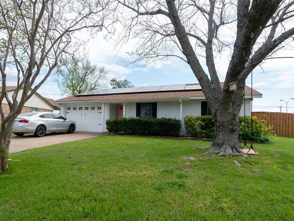 728 Via Sevilla, Mesquite, TX 75150