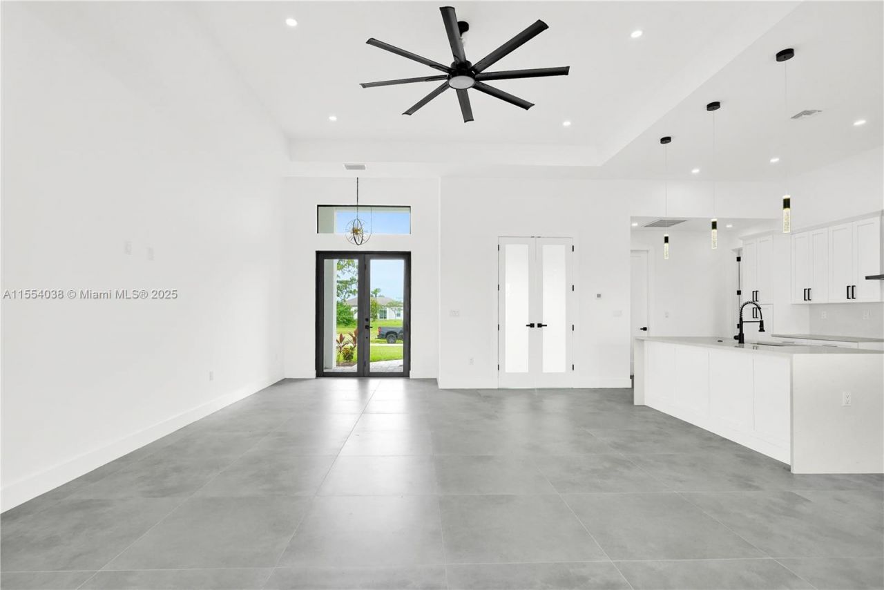 1623 NW 17th St, Cape Coral, FL 33993 Photo