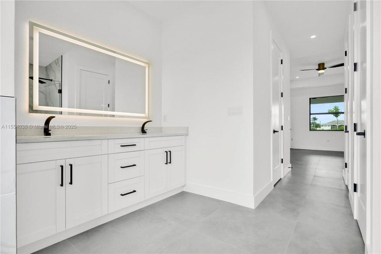 1623 NW 17th St, Cape Coral, FL 33993 Photo