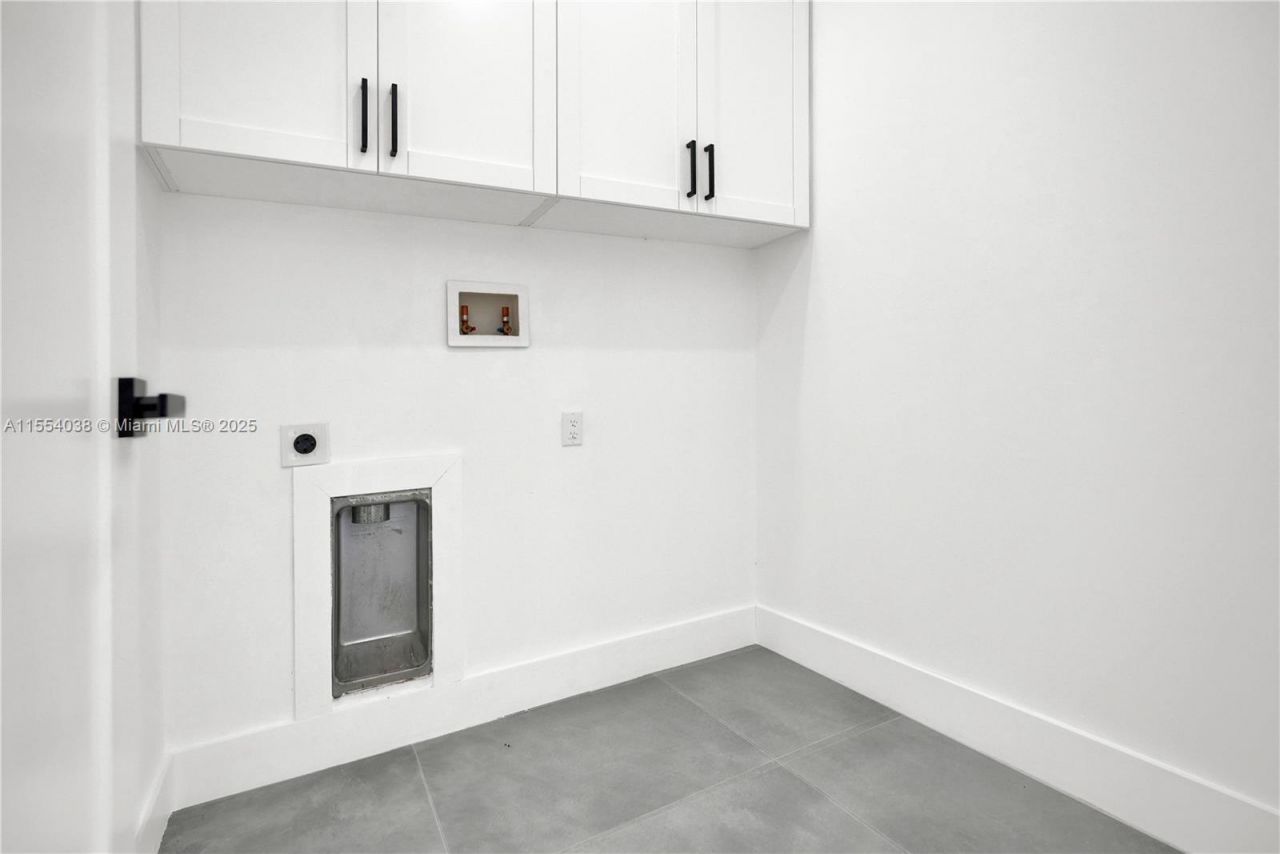 1623 NW 17th St, Cape Coral, FL 33993 Photo