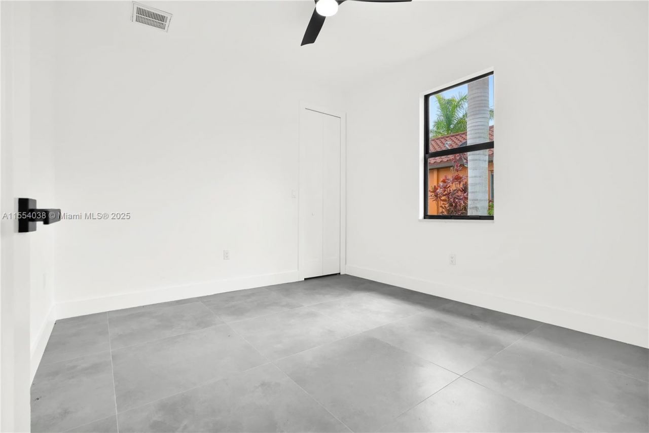 1623 NW 17th St, Cape Coral, FL 33993 Photo