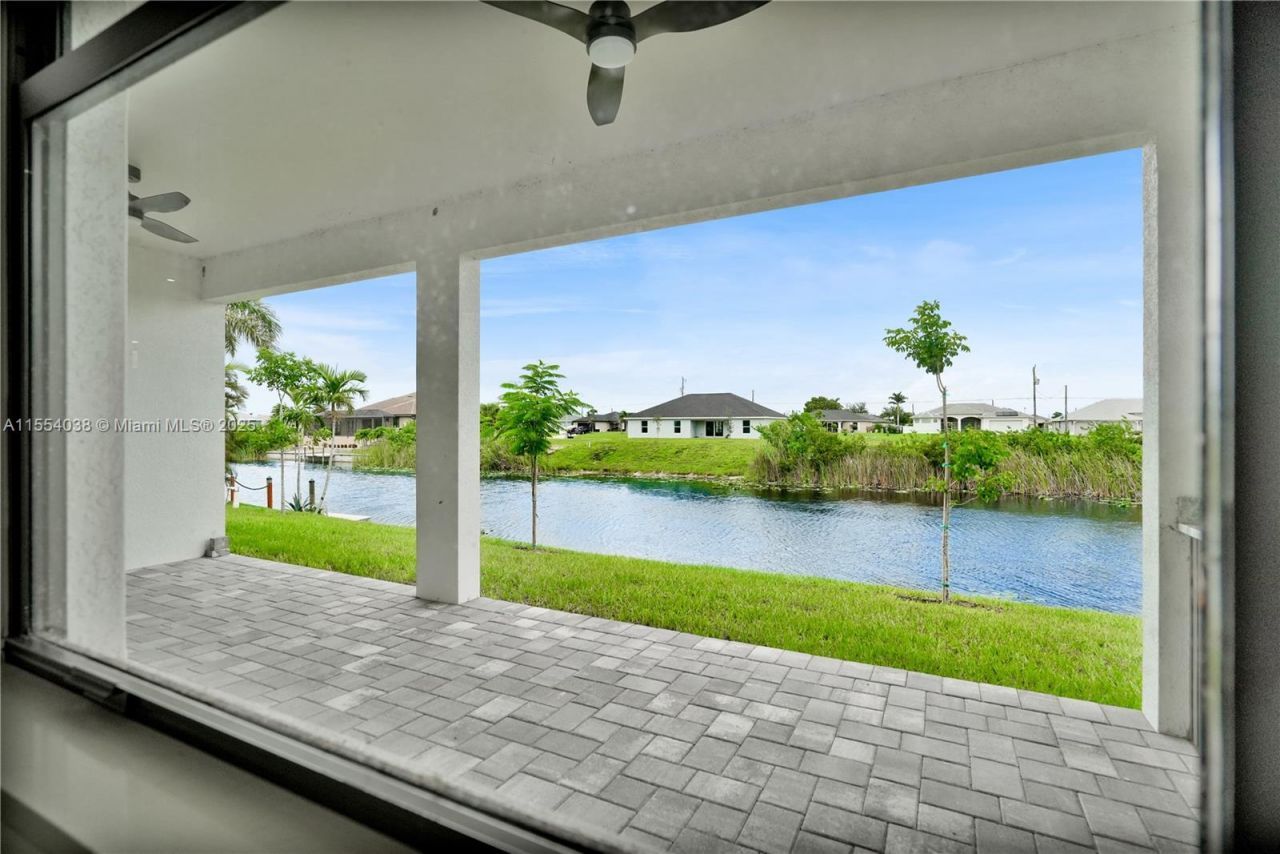 1623 NW 17th St, Cape Coral, FL 33993 Photo