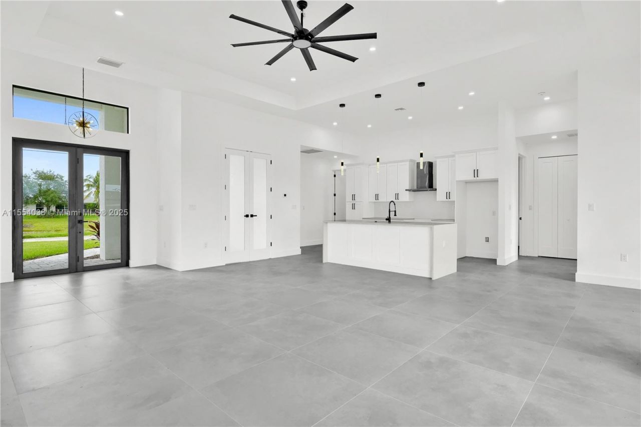 1623 NW 17th St, Cape Coral, FL 33993 Photo