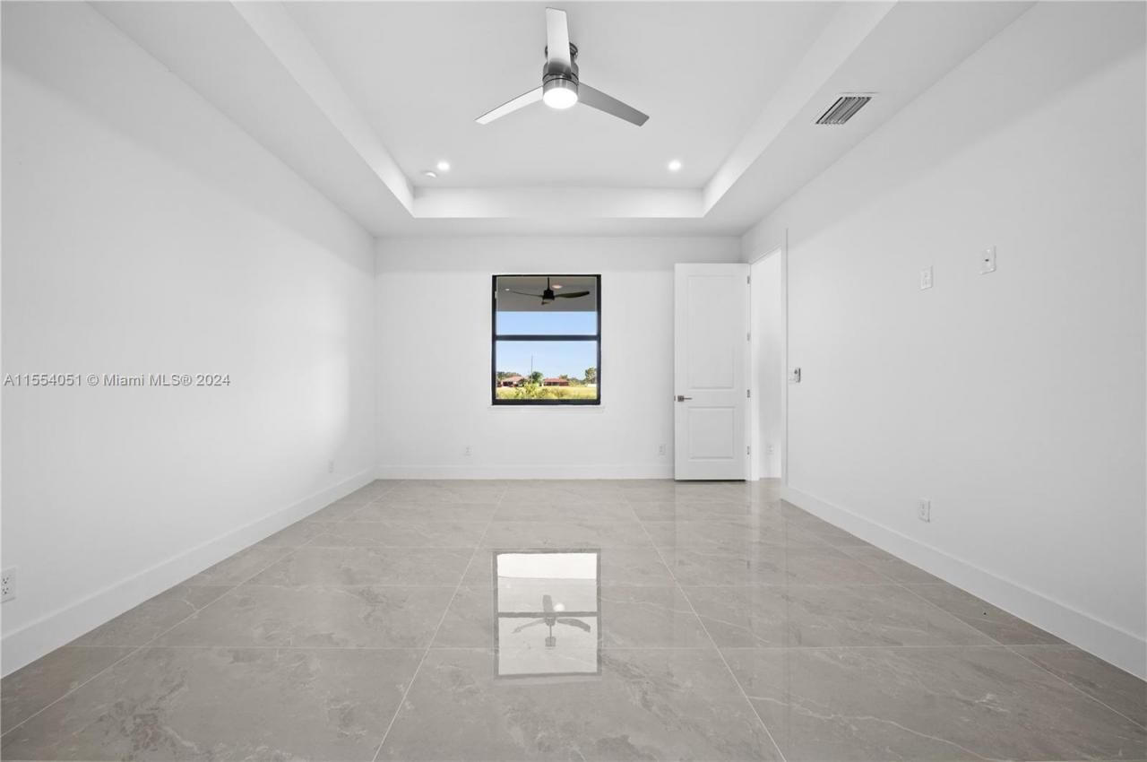 122 NW 18th Pl, Cape Coral, FL 33993 Photo