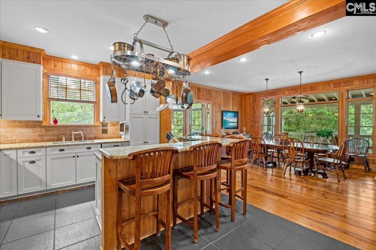 2884 Lake Road Photo 18