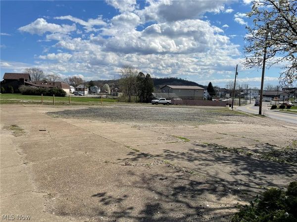 1012 7th Street, Parkersburg, WV 26101