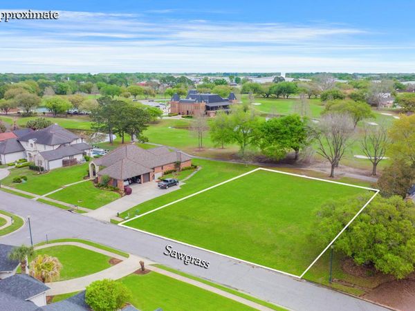 204 Sawgrass Lane, Broussard, LA 70518