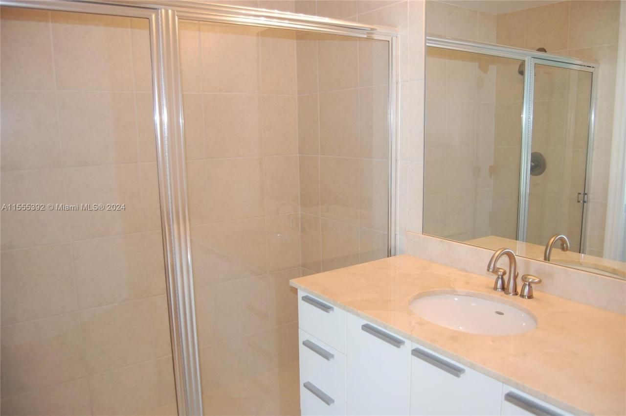 140 S Dixie Hwy, Unit 521, Hollywood, FL 33020 Photo