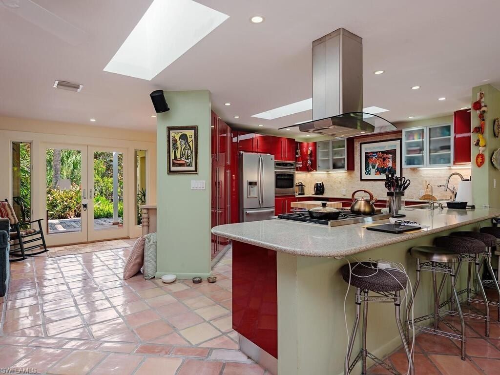 461 Carica Rd, Naples, FL 34108 Photo