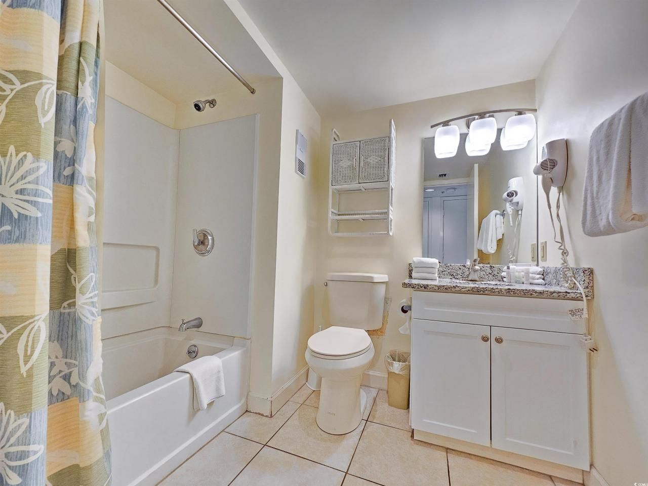 9820 Queensway Blvd. Photo 31