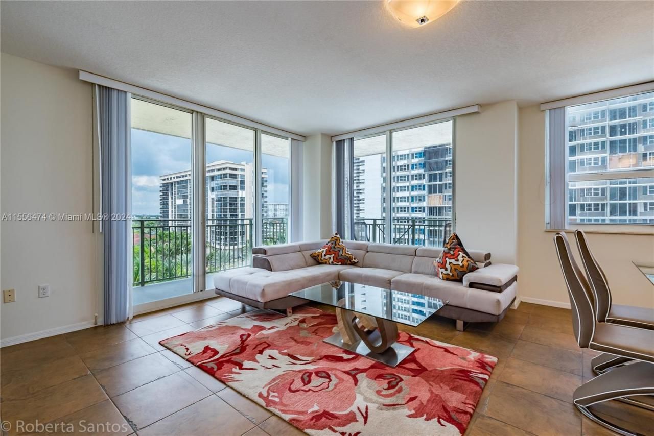2080 S Ocean Dr, Unit 602, Hallandale Beach, FL 33009 Photo