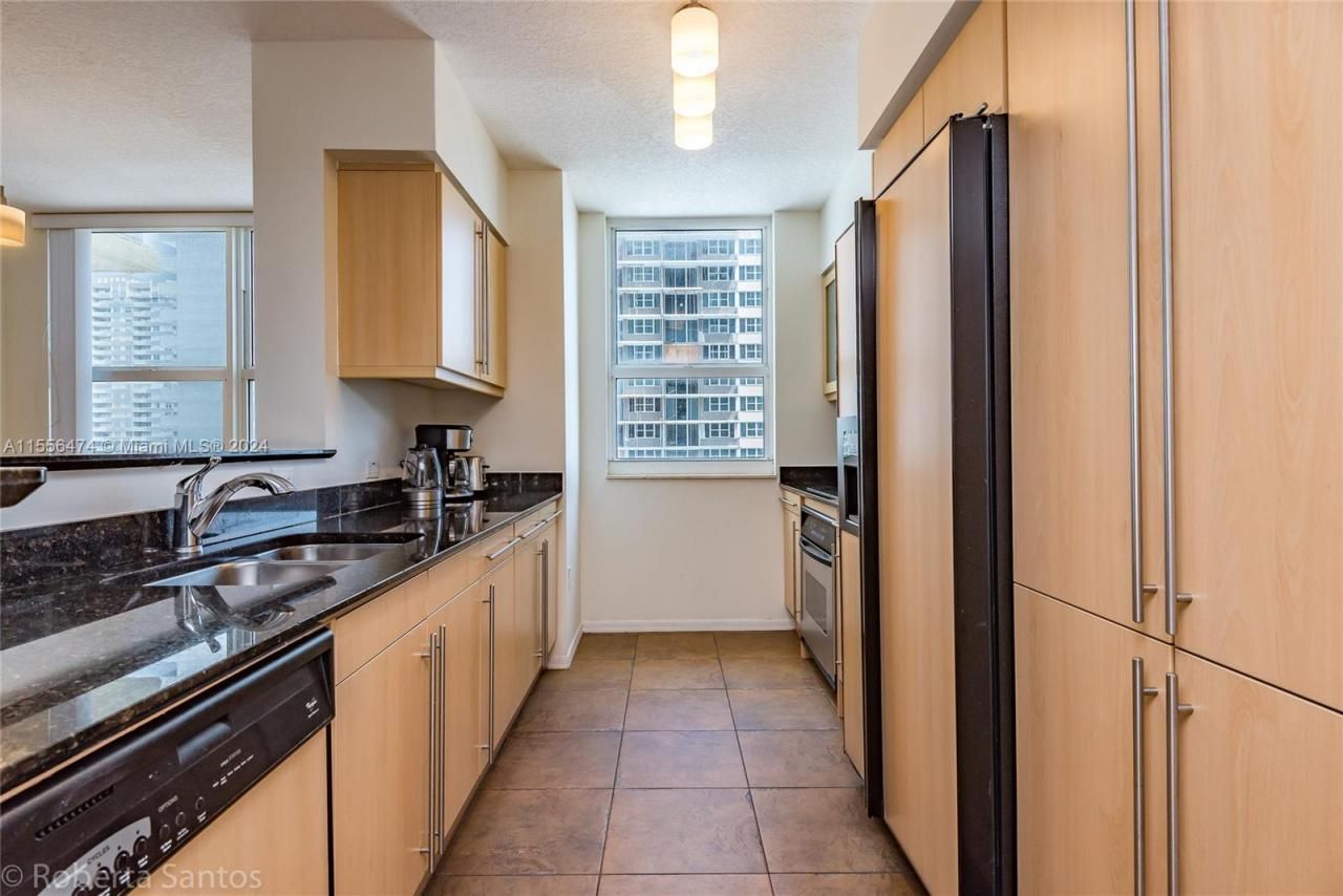 2080 S Ocean Dr, Unit 602, Hallandale Beach, FL 33009 Photo