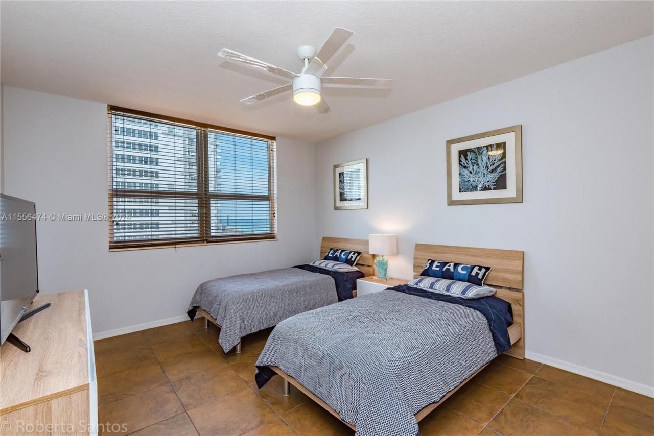 2080 S Ocean Dr, Unit 602, Hallandale Beach, FL 33009 Photo