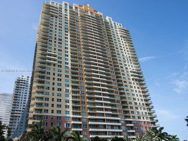 1155 Brickell Bay Dr, Unit 2805, Miami, FL 33131 Photo