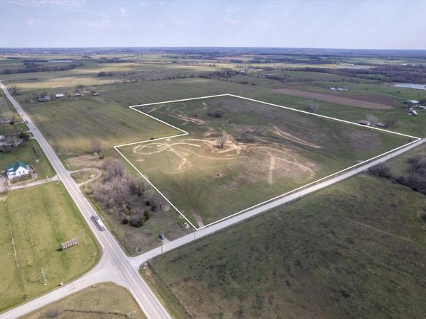 7 NE 770 Road, Clinton, MO 64735