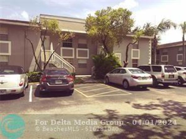 471 NE 210th Cir Terrace, Unit 102-14, North Miami Beach, FL 33179