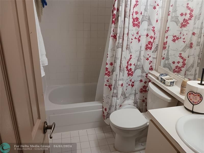 471 NE 210th Cir Terrace, Unit 102-14, North Miami Beach, FL 33179 Photo