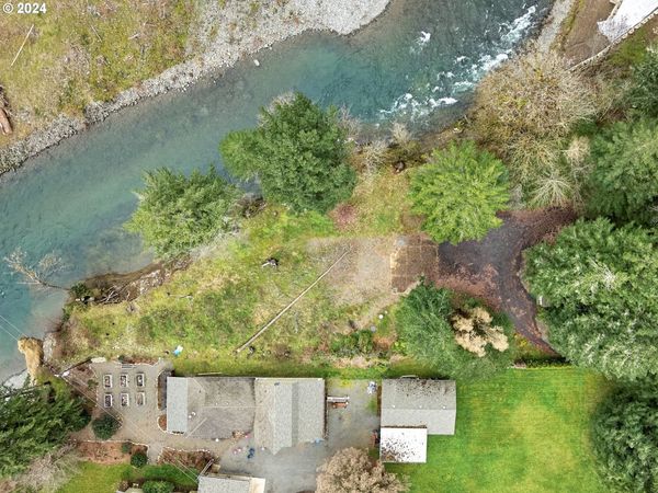 11133 RIVERWOOD SE DR, Lyons, OR 97358