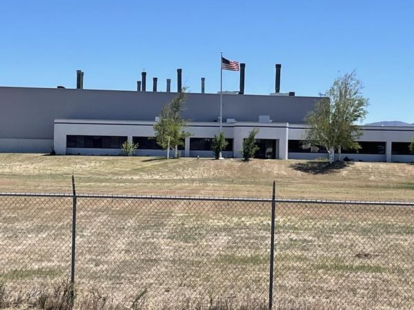 5855 Washburn Way, Klamath Falls, OR 97603