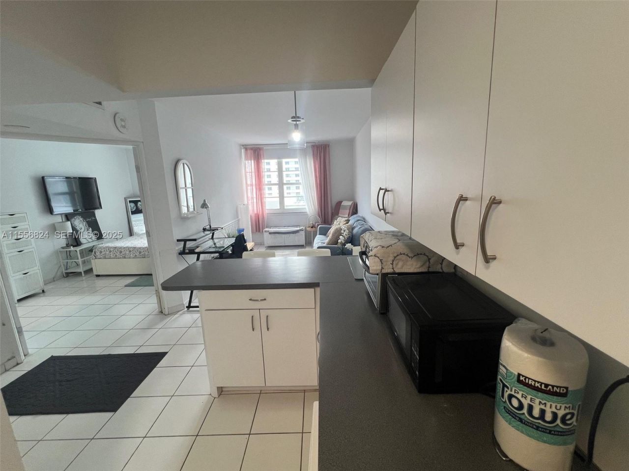 100 Lincoln Rd, Unit 1126, Miami Beach, FL 33139 Photo