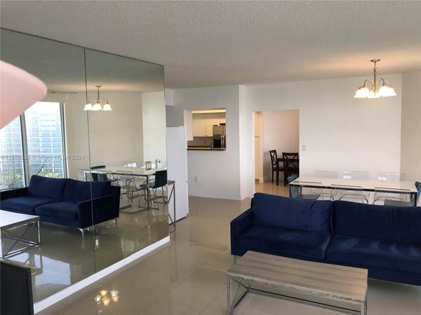 17375 Collins Ave, Unit 1708, Sunny Isles Beach, FL 33160
