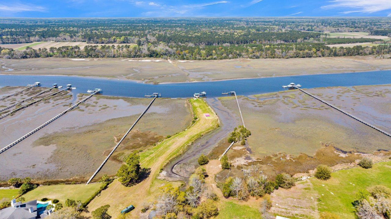 3205 Duck Pond Road Photo 12