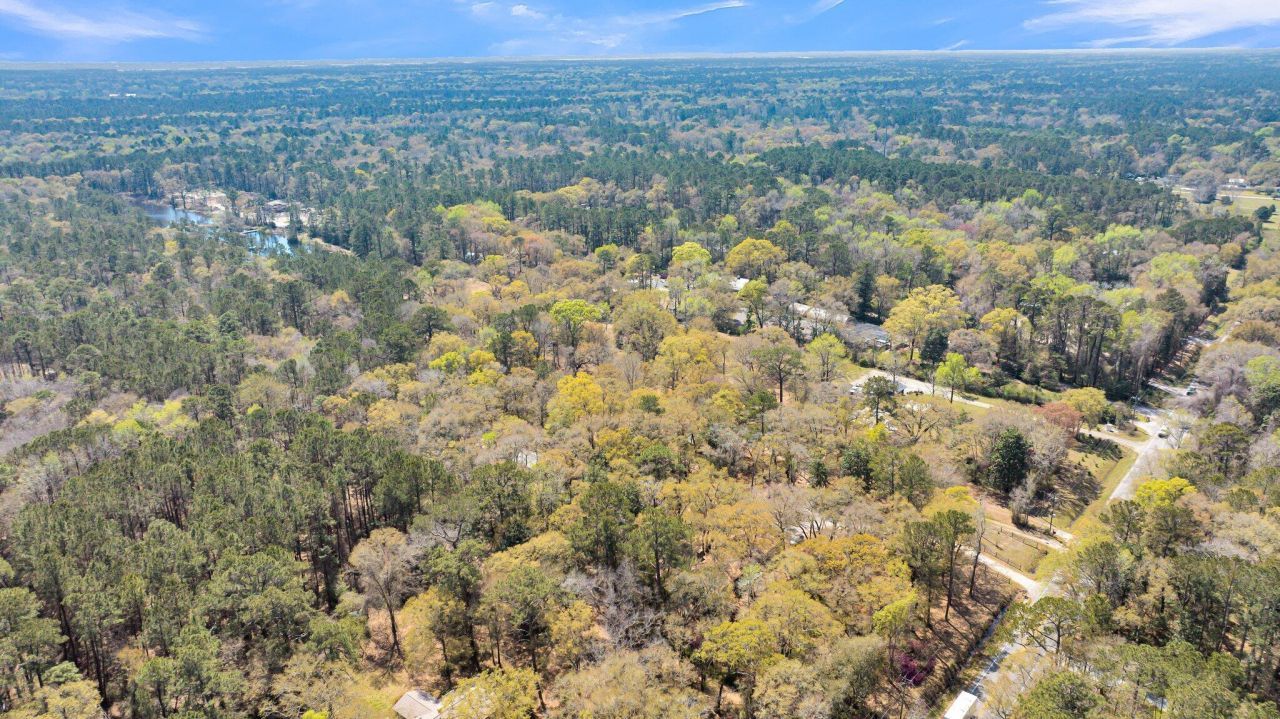 3205 Duck Pond Road Photo 8