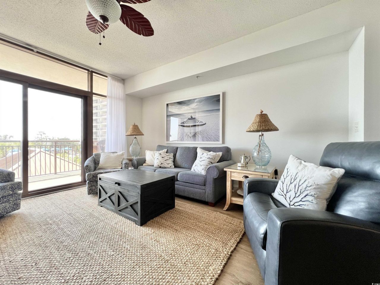 100 North Beach Blvd. Photo 15