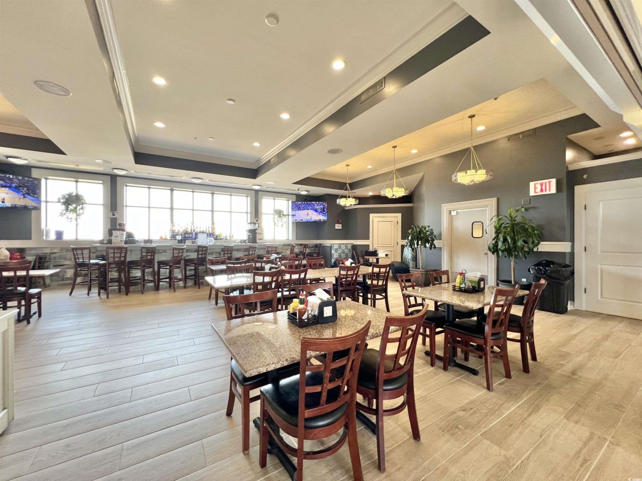 100 North Beach Blvd. Photo 37