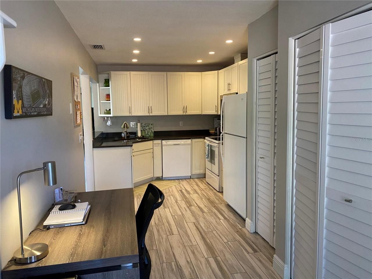 5769 Avista Drive, Unit 5769, Sarasota, FL 34243 Photo