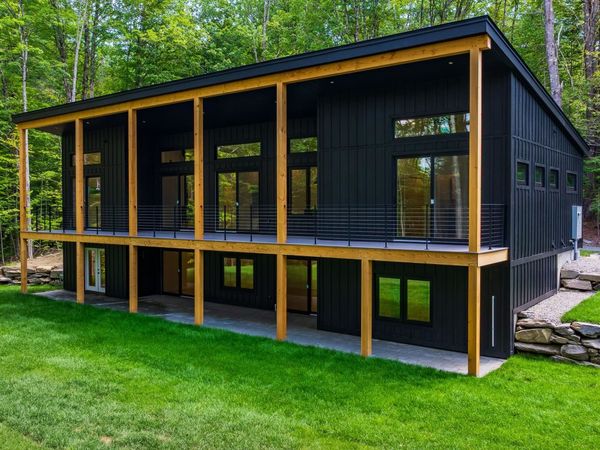 399 Bentley Road, Hartford, VT 05001