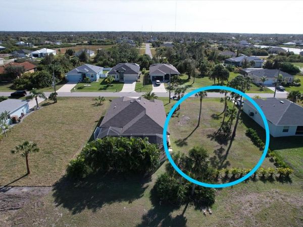 422 ALBATROSS ROAD, ROTONDA WEST, FL 33947