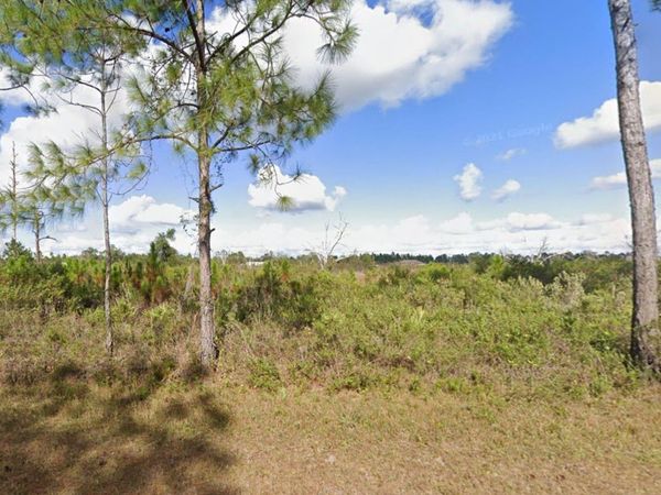 304 ORCHID DRIVE, INDIAN LAKE ESTATES, FL 33855